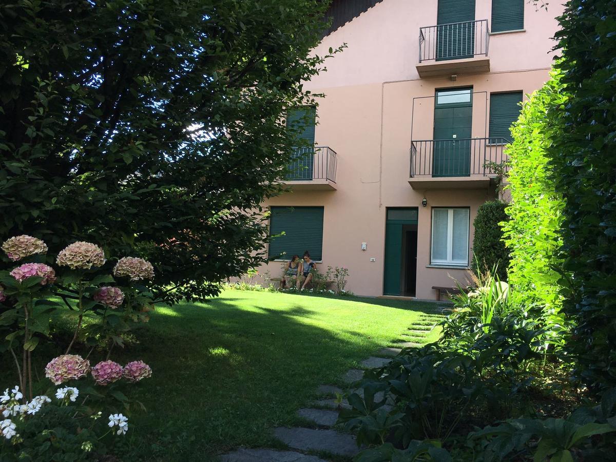 Villa Casa Vacanze Le Violette Brunate Exterior foto